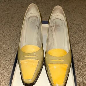 Joan’s and David pumps